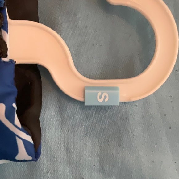 Dog jacket - Picture 2 of 3